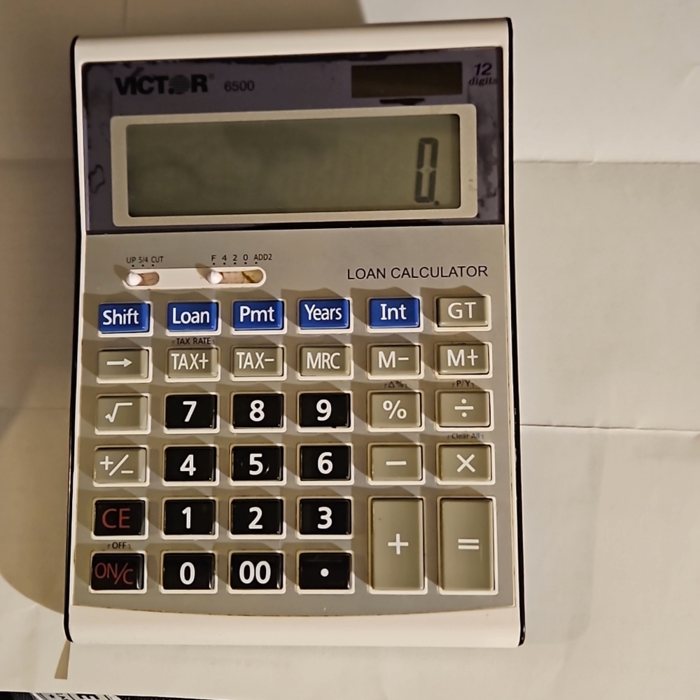 Victor 6500 Executive Desktop Loan Calculator